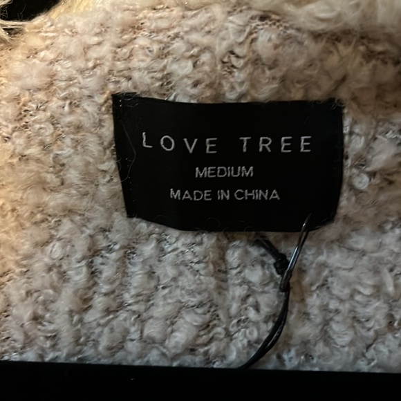 Anthropologie Sherpa vest - Picture 9 of 10